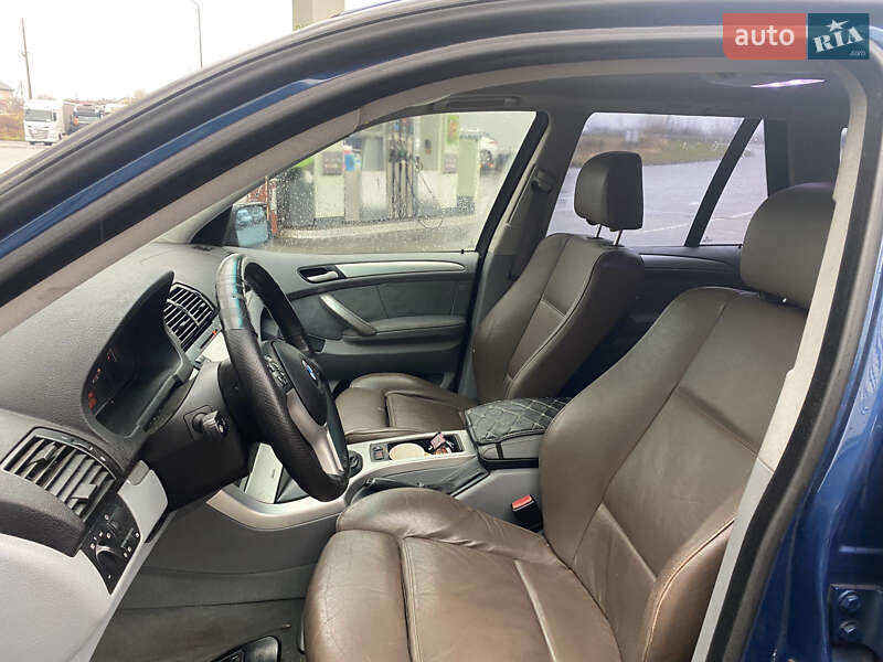 Внедорожник / Кроссовер BMW X5 2003 в Киеве