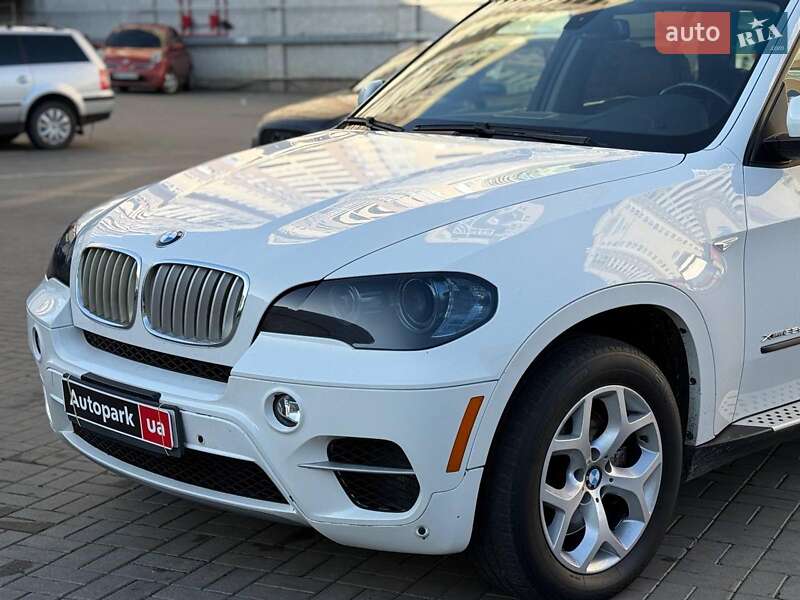 Внедорожник / Кроссовер BMW X5 2011 в Одессе
