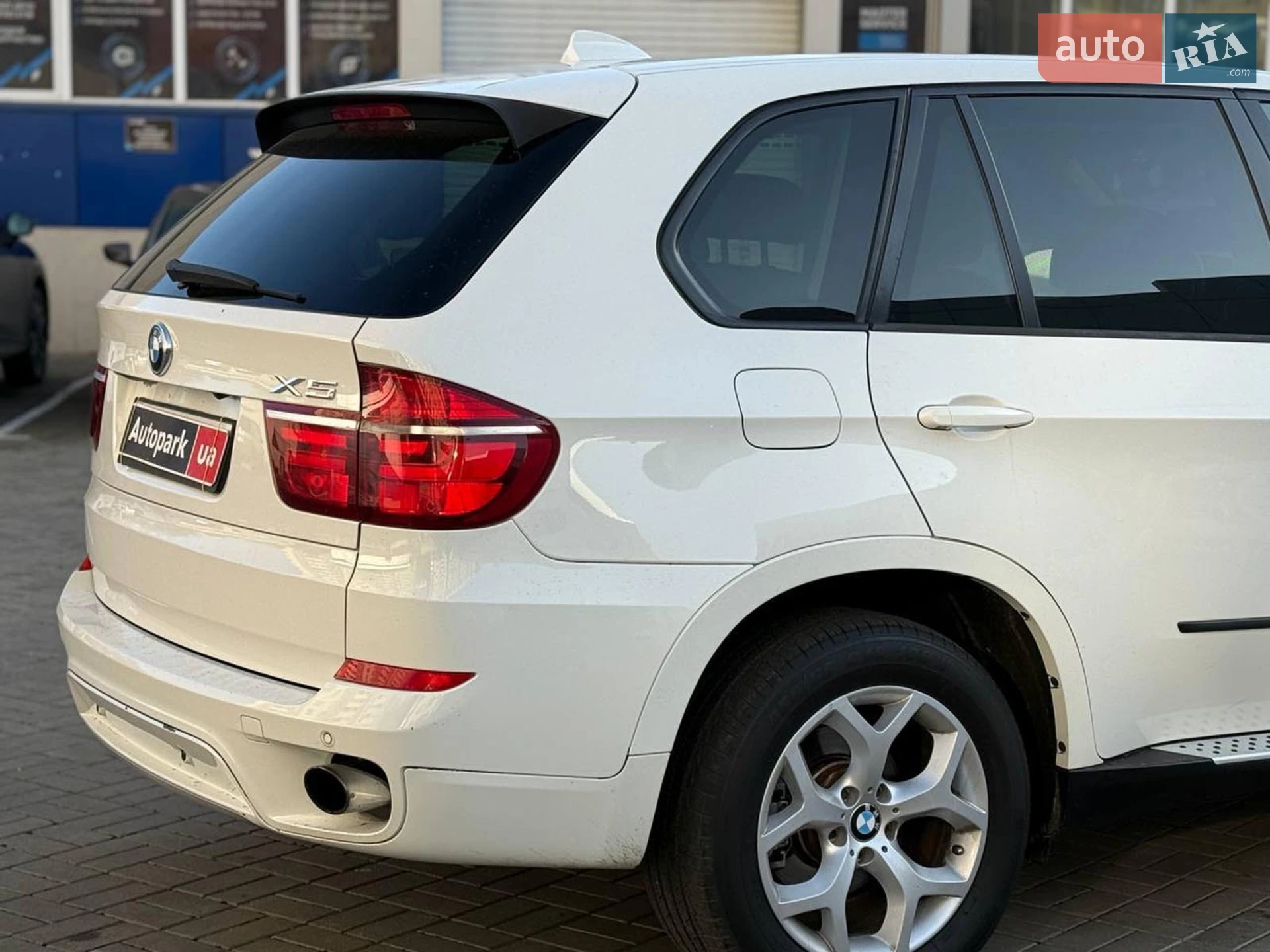 2011 BMW X5 - мініатюра 8