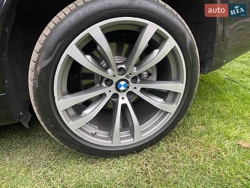 Внедорожник / Кроссовер BMW X5 2016 в Львове