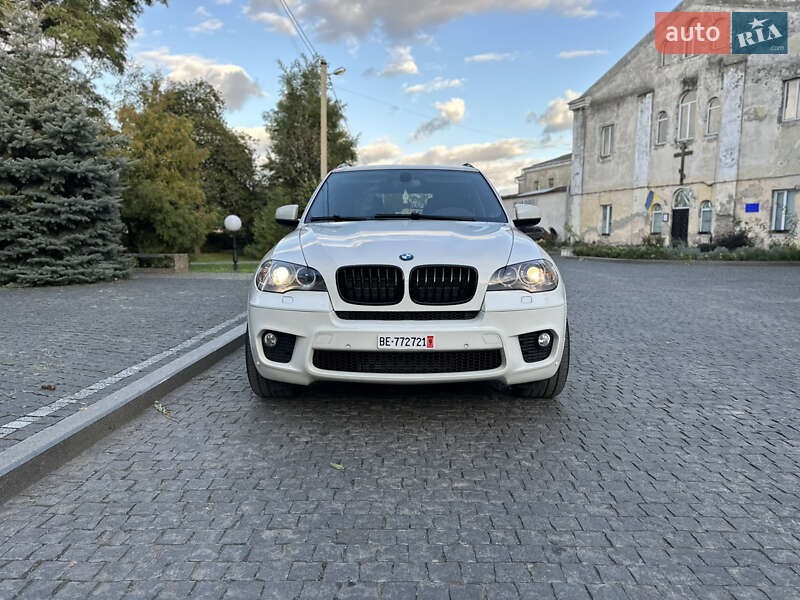 BMW X5 2011