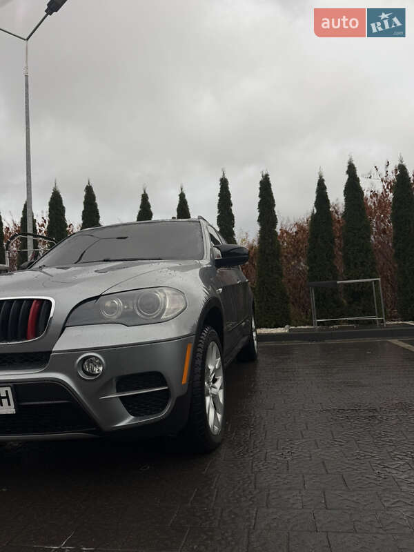 Внедорожник / Кроссовер BMW X5 2011 в Ивано-Франковске