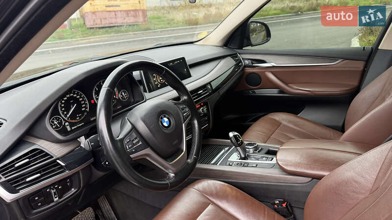 Внедорожник / Кроссовер BMW X5 2016 в Николаеве