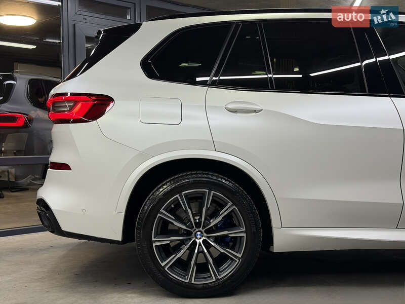 Внедорожник / Кроссовер BMW X5 2019 в Одессе
