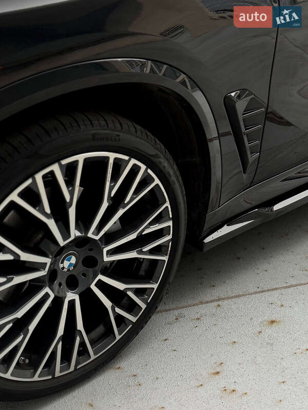 Внедорожник / Кроссовер BMW X5 2024 в Днепре