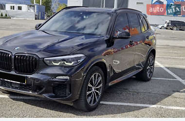 Позашляховик / Кросовер BMW X5 2019 в Чернівцях