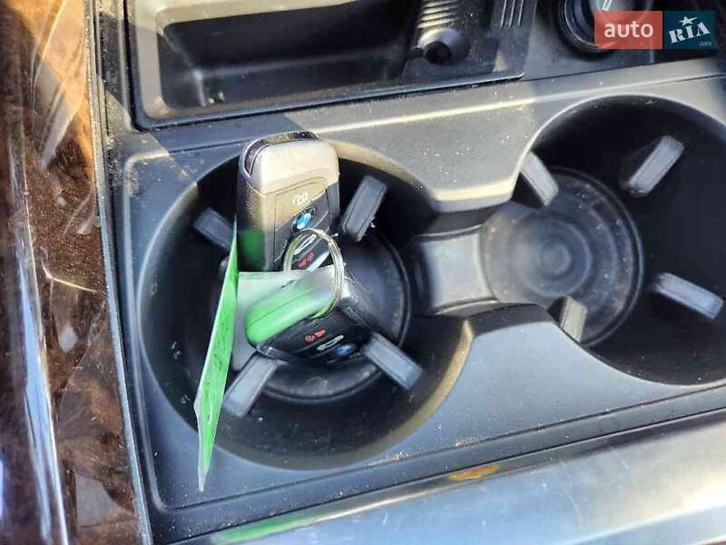 Внедорожник / Кроссовер BMW X5 2014 в Коростене