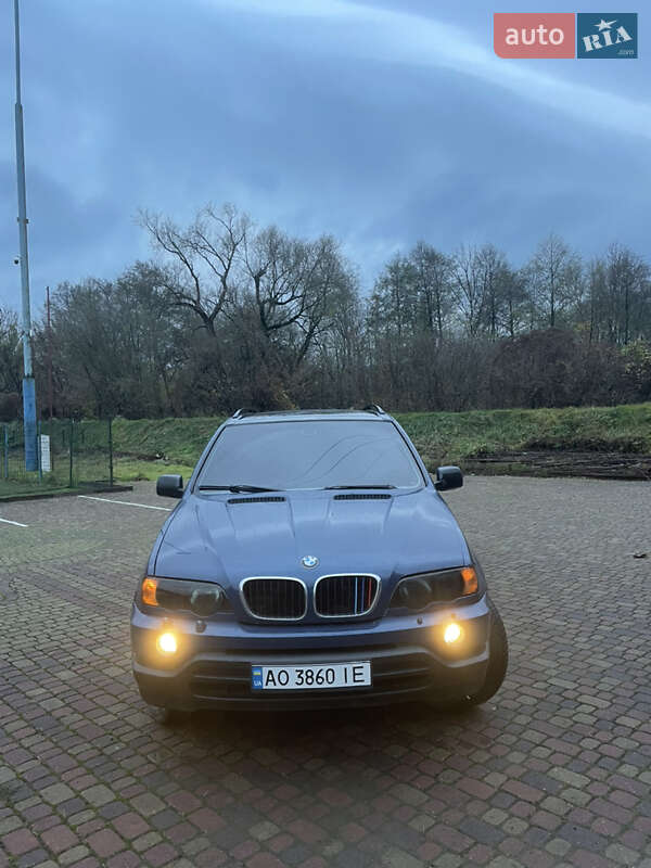 Внедорожник / Кроссовер BMW X5 2002 в Ужгороде