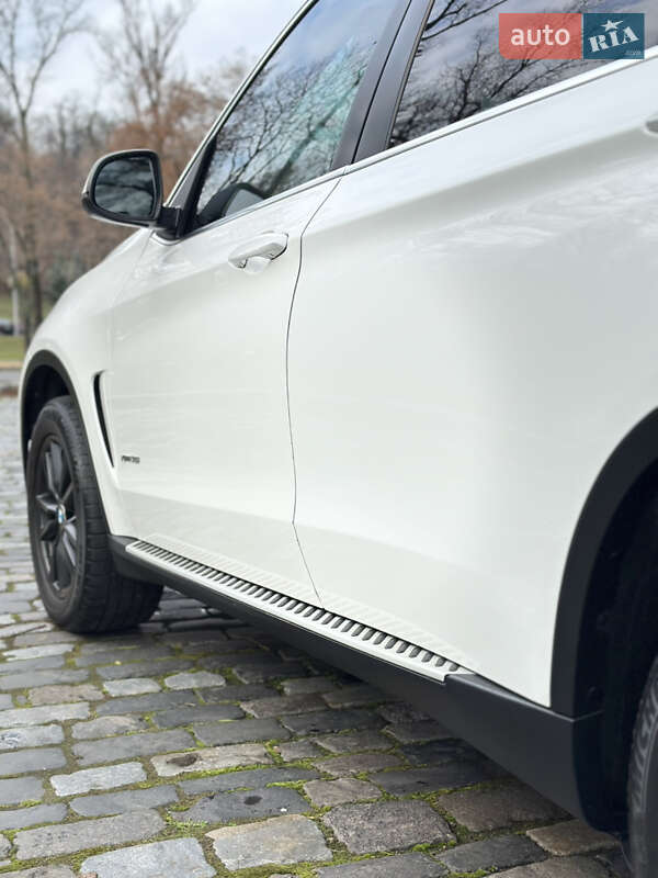 Внедорожник / Кроссовер BMW X5 2015 в Киеве