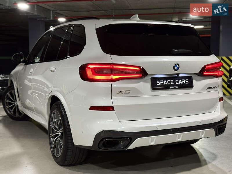 Внедорожник / Кроссовер BMW X5 2021 в Киеве