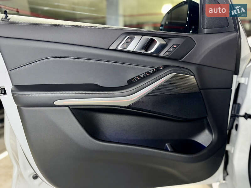 Внедорожник / Кроссовер BMW X5 2021 в Киеве