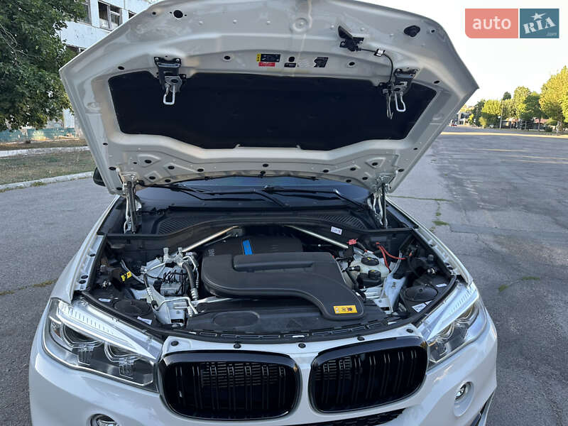 Внедорожник / Кроссовер BMW X5 2017 в Никополе