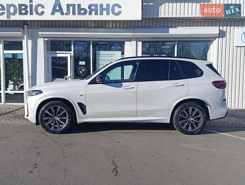 Внедорожник / Кроссовер BMW X5 2023 в Кременчуге