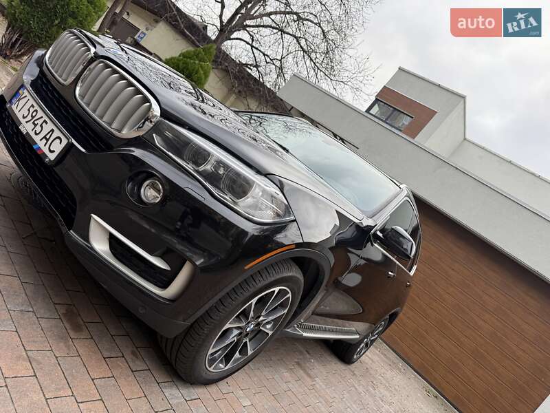 Внедорожник / Кроссовер BMW X5 2016 в Киеве