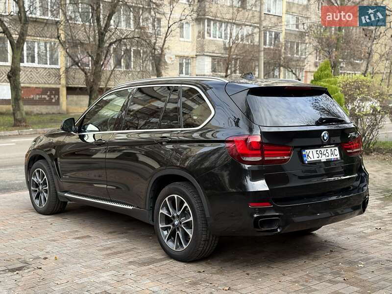 Внедорожник / Кроссовер BMW X5 2016 в Киеве