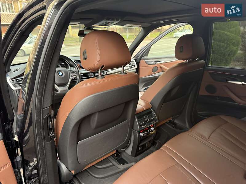 Внедорожник / Кроссовер BMW X5 2016 в Киеве