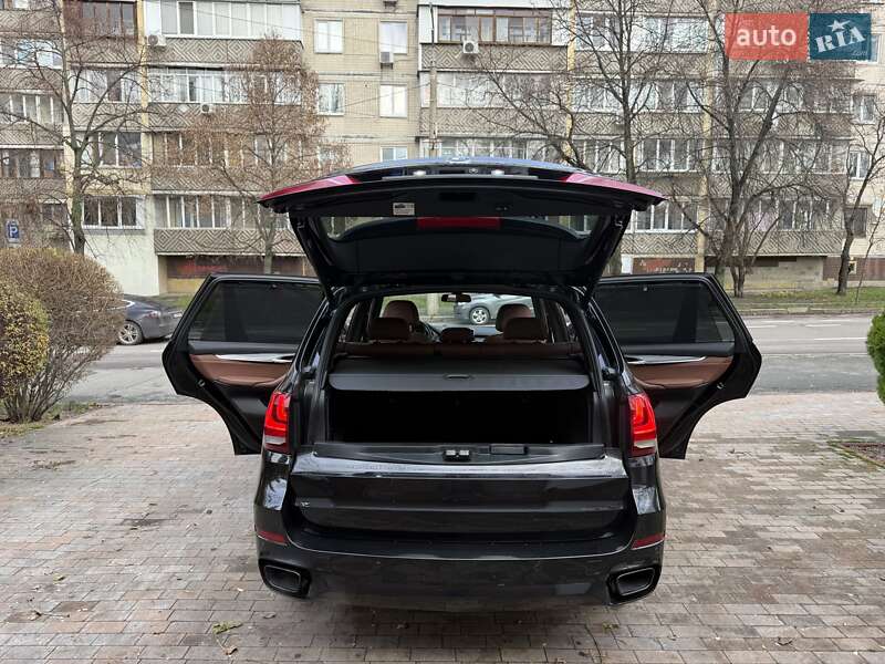 Внедорожник / Кроссовер BMW X5 2016 в Киеве