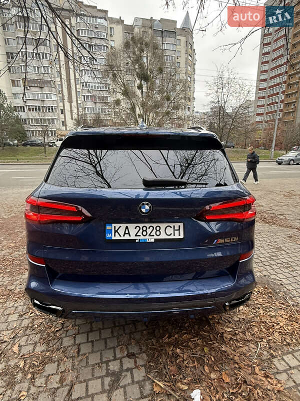 Внедорожник / Кроссовер BMW X5 2020 в Киеве