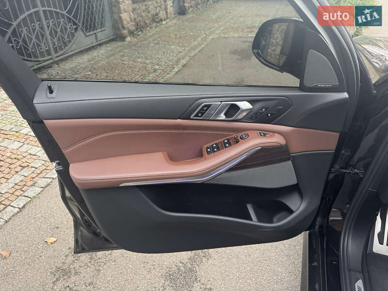 Внедорожник / Кроссовер BMW X5 2023 в Киеве