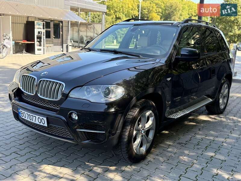 Внедорожник / Кроссовер BMW X5 2011 в Теребовле