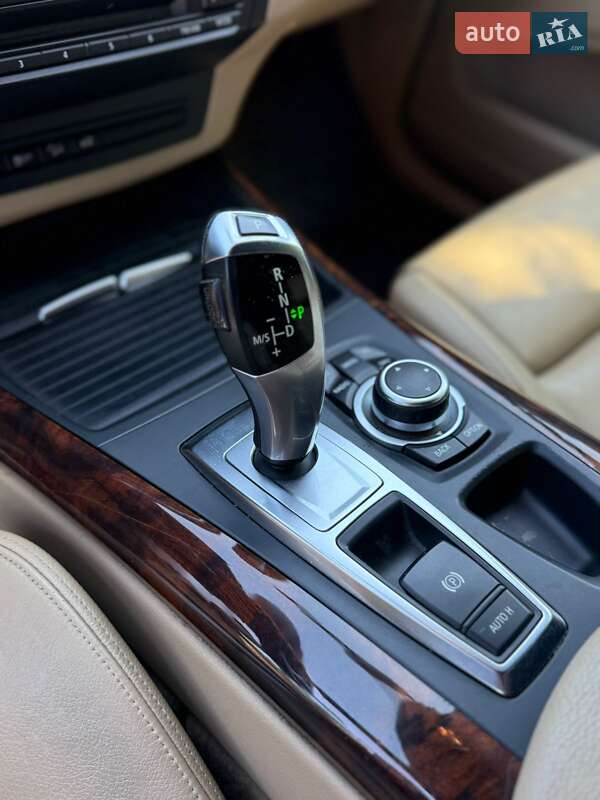 Внедорожник / Кроссовер BMW X5 2011 в Теребовле