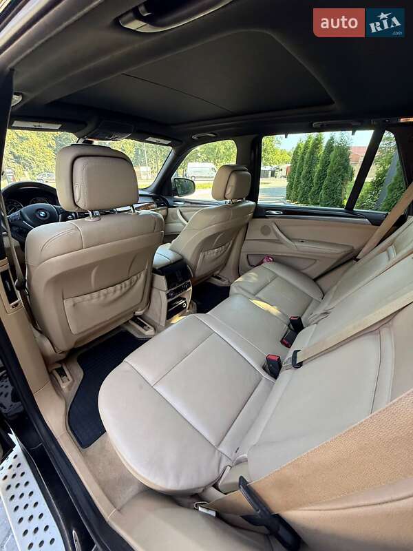 Внедорожник / Кроссовер BMW X5 2011 в Теребовле