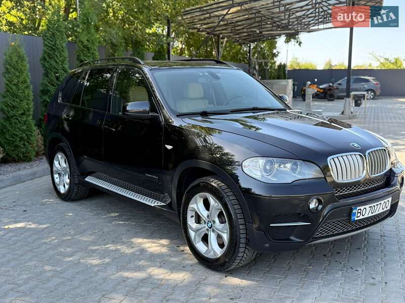 Внедорожник / Кроссовер BMW X5 2011 в Теребовле