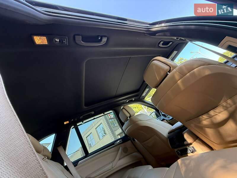 Внедорожник / Кроссовер BMW X5 2011 в Теребовле