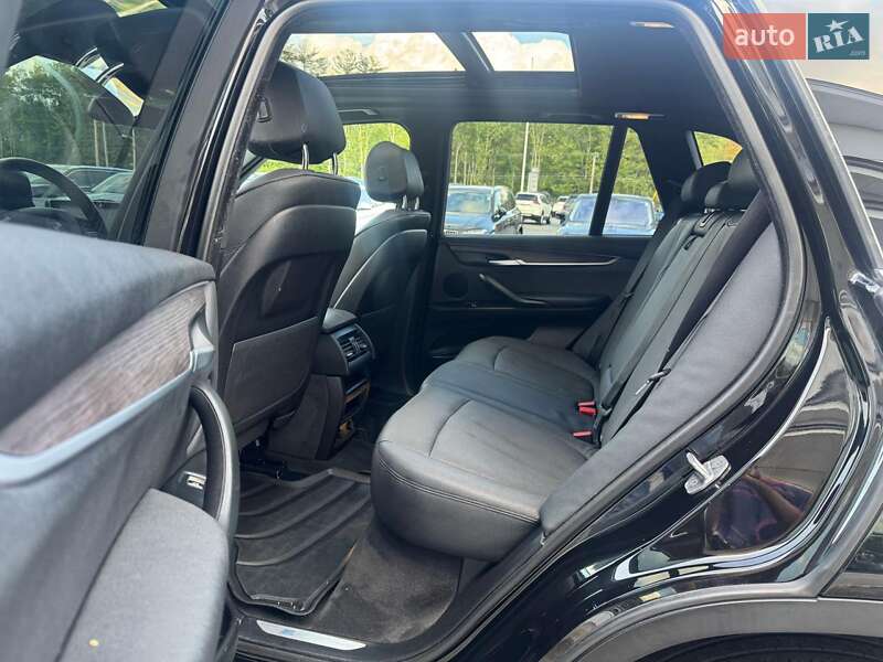Внедорожник / Кроссовер BMW X5 2017 в Одессе