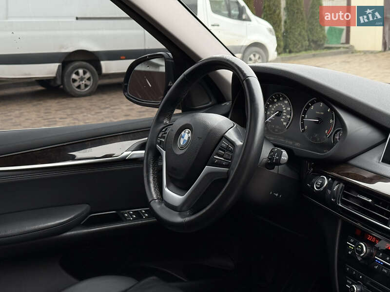 Внедорожник / Кроссовер BMW X5 2016 в Тернополе