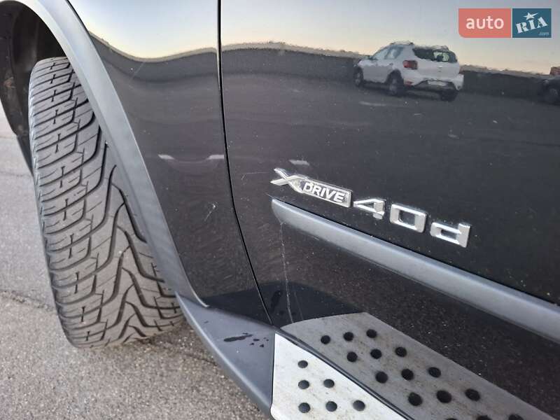 Внедорожник / Кроссовер BMW X5 2010 в Киеве