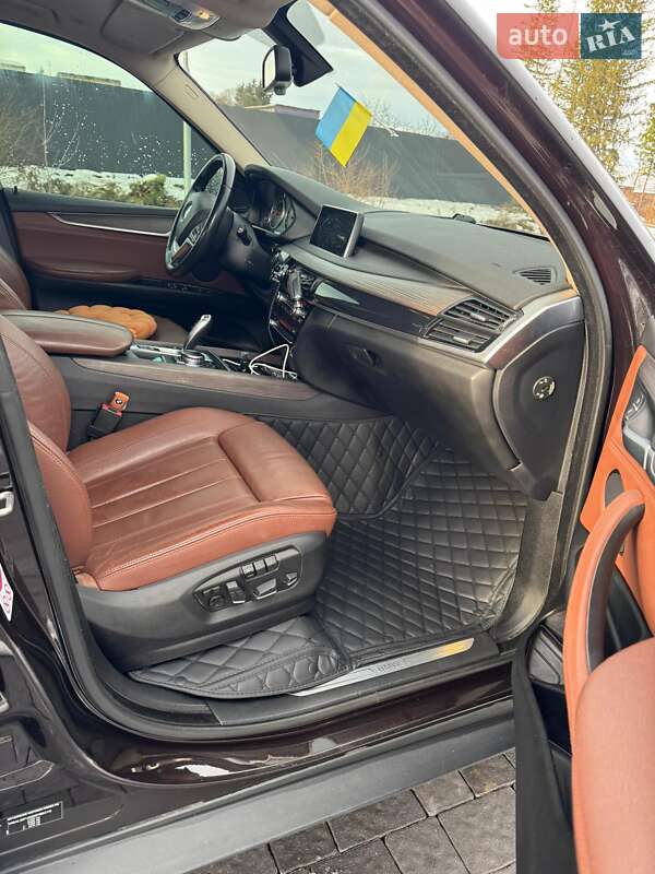 Внедорожник / Кроссовер BMW X5 2016 в Самборе