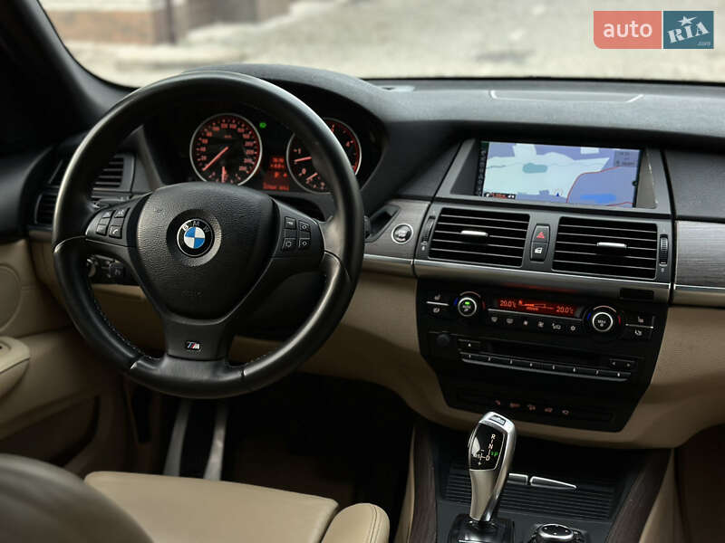 Внедорожник / Кроссовер BMW X5 2011 в Ивано-Франковске