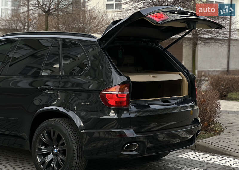 Внедорожник / Кроссовер BMW X5 2011 в Ивано-Франковске