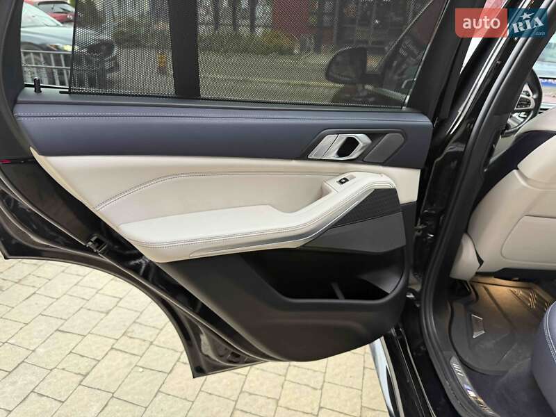 Внедорожник / Кроссовер BMW X5 2020 в Львове