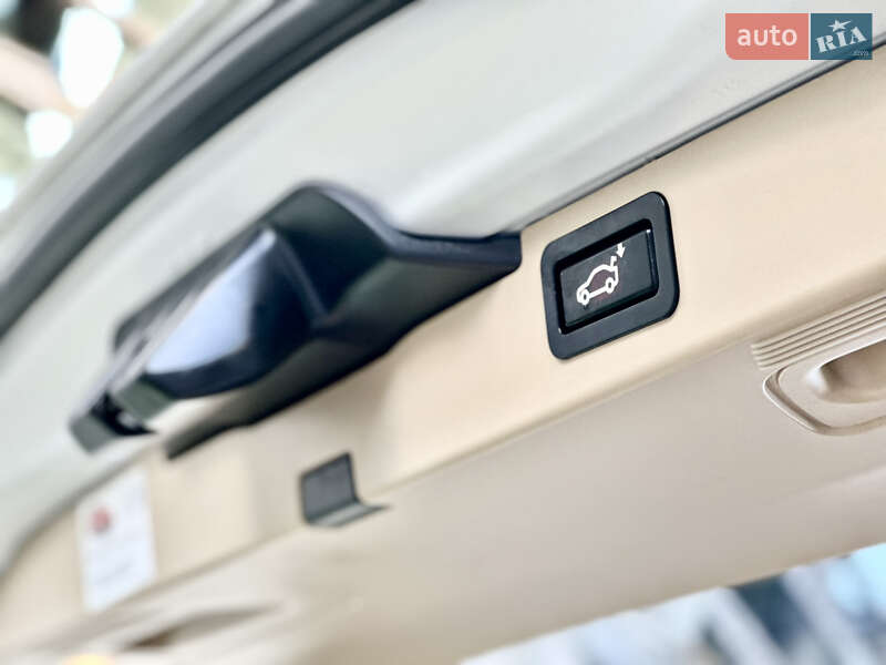 Внедорожник / Кроссовер BMW X5 2010 в Каменец-Подольском