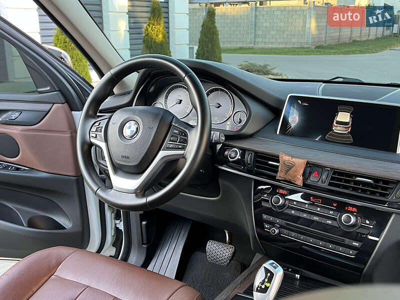 Внедорожник / Кроссовер BMW X5 2014 в Одессе