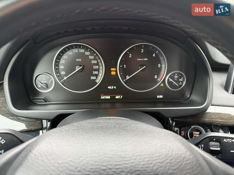 Внедорожник / Кроссовер BMW X5 2016 в Ровно