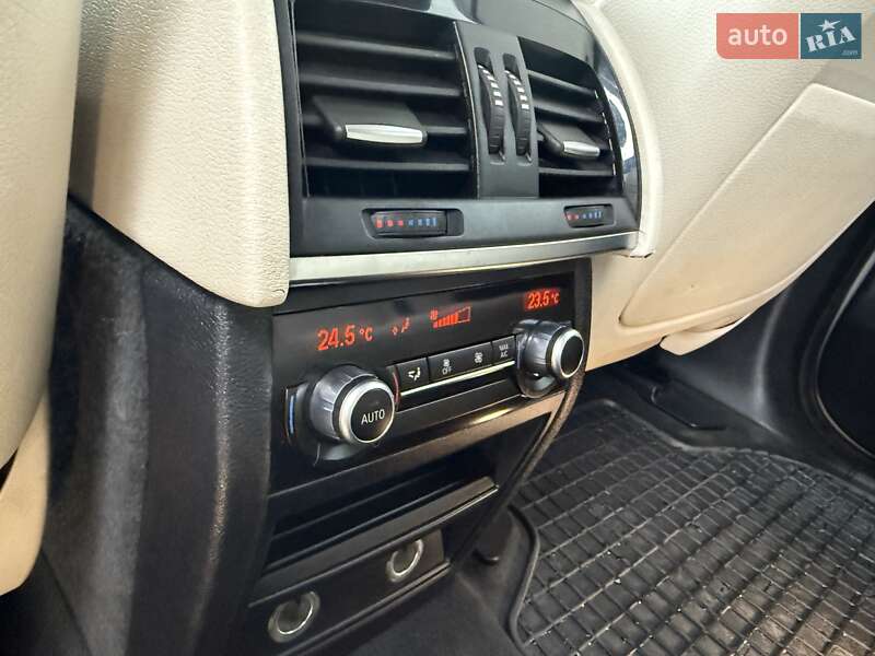 Внедорожник / Кроссовер BMW X5 2014 в Киеве