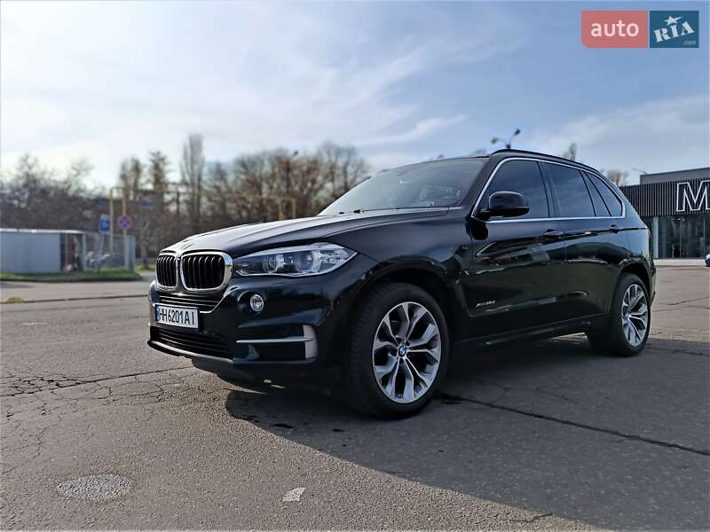 Внедорожник / Кроссовер BMW X5 2015 в Одессе
