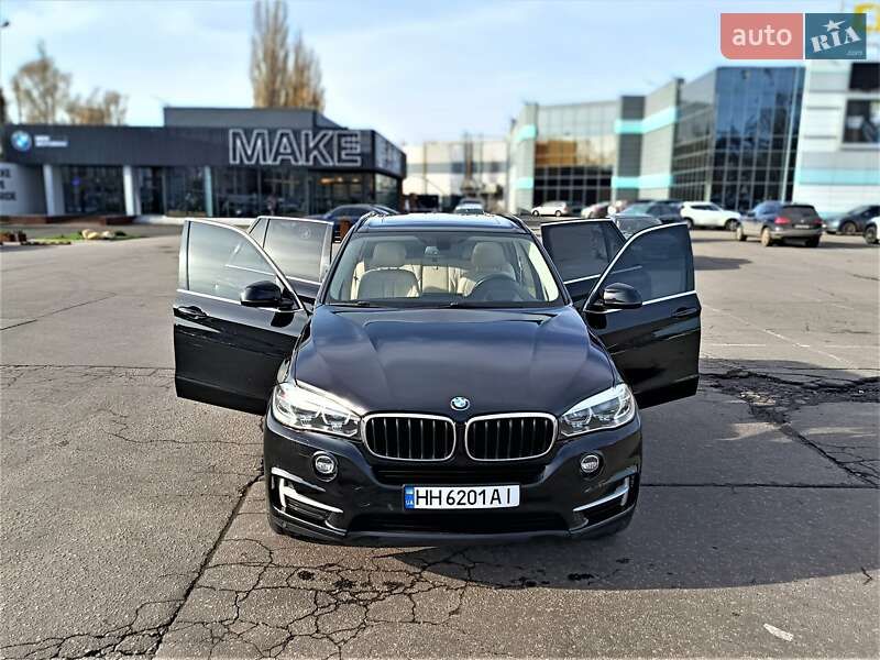 Внедорожник / Кроссовер BMW X5 2015 в Одессе