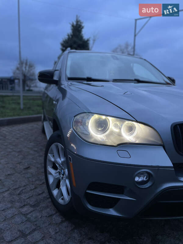 Внедорожник / Кроссовер BMW X5 2012 в Первомайске