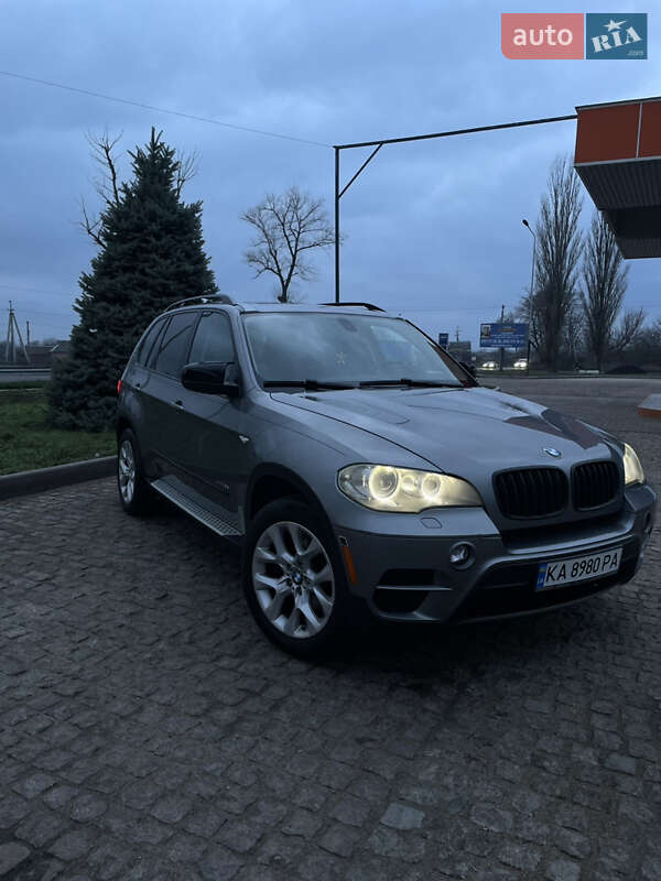 Внедорожник / Кроссовер BMW X5 2012 в Первомайске