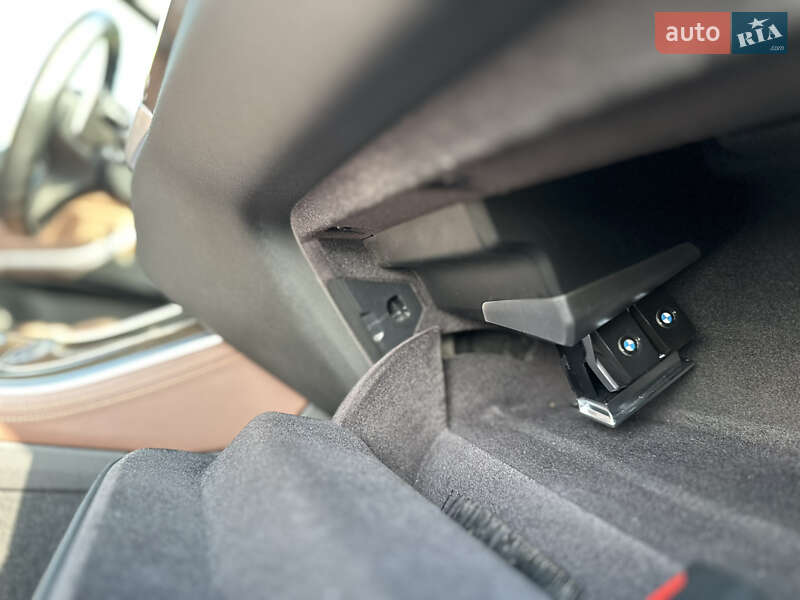 Внедорожник / Кроссовер BMW X5 2019 в Тернополе