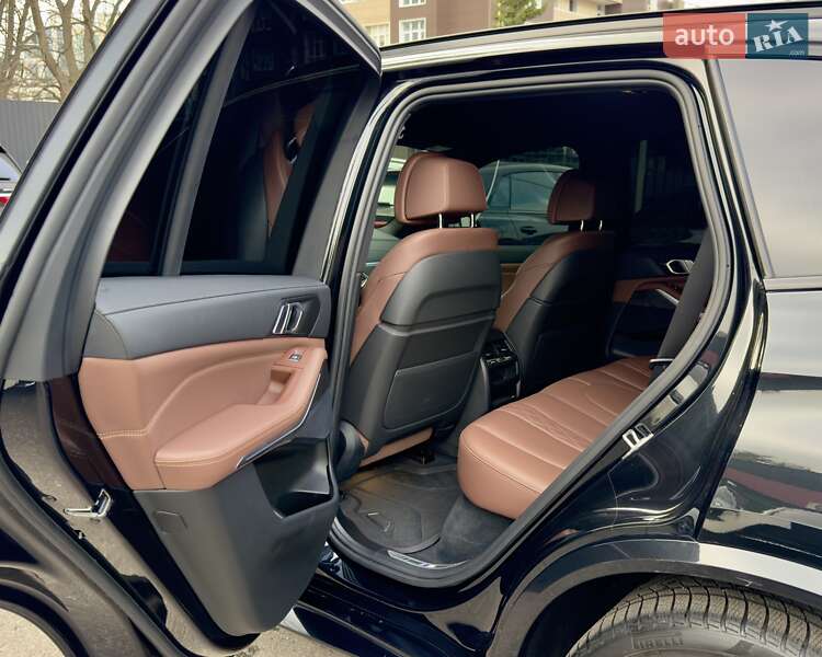 Позашляховик / Кросовер BMW X5 2021 в Києві