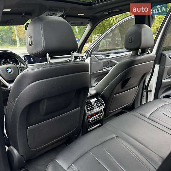 Внедорожник / Кроссовер BMW X5 2017 в Киеве