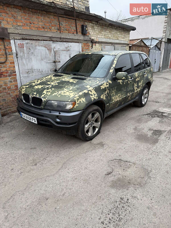 Внедорожник / Кроссовер BMW X5 2002 в Киеве