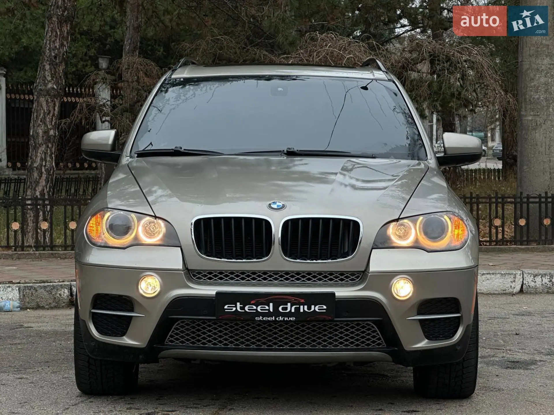 2011 BMW X5 - мініатюра 2