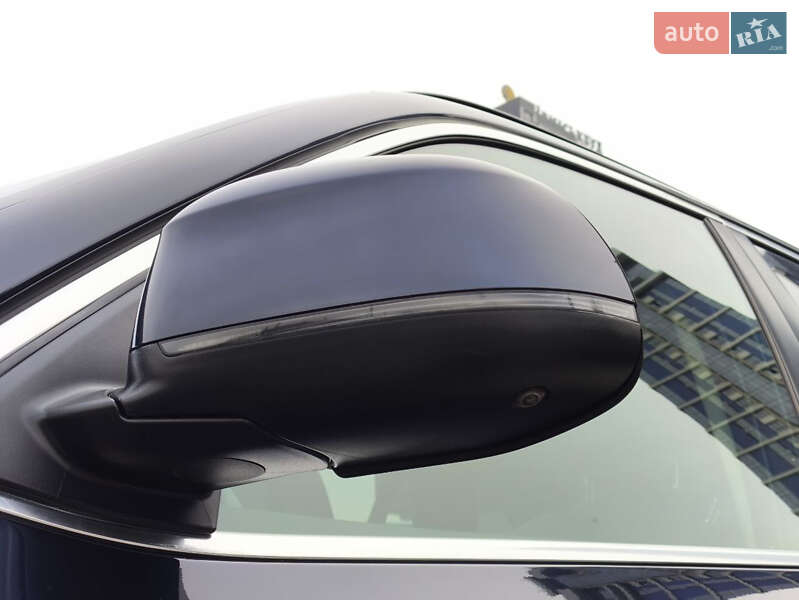 Внедорожник / Кроссовер BMW X5 2016 в Киеве