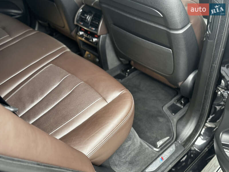 Позашляховик / Кросовер BMW X5 2015 в Дніпрі